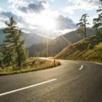 was kann in kurven zum schleudern ihres kraftfahrzeugs führen