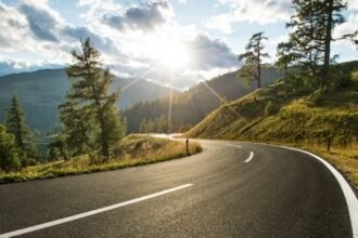 was kann in kurven zum schleudern ihres kraftfahrzeugs führen