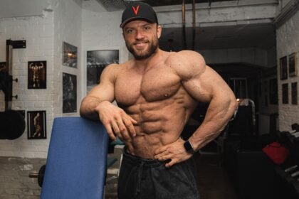 urs kalecinski größe