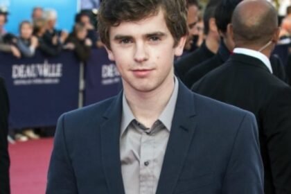 freddie highmore krankheit