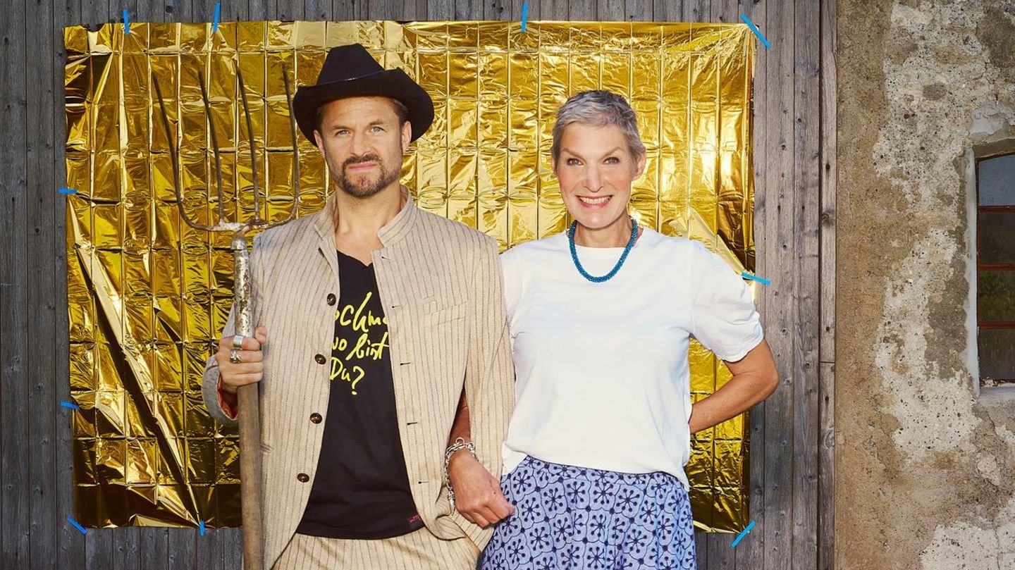 philipp hochmair ehefrau